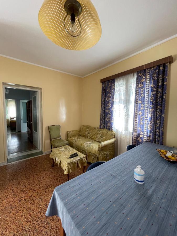 Odysseus Apartment Vrontados ภายนอก รูปภาพ